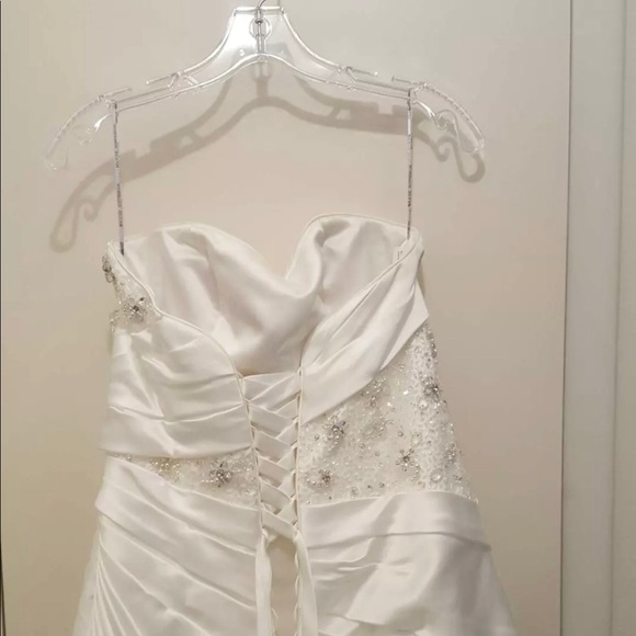 Maggie Sottero Wedding Gown! - Picture 5 of 5